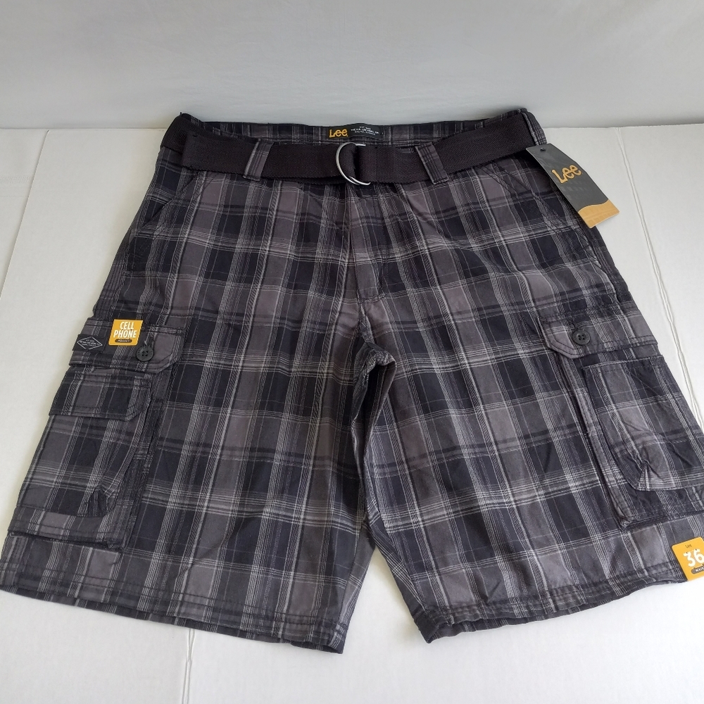 Lee bermuda short for men NWT
